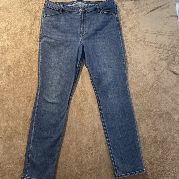 Old Navy Jeans Women Sz 18 Long High Rise Straight Blue Denim Stretch Cotton - Picture 1 of 7